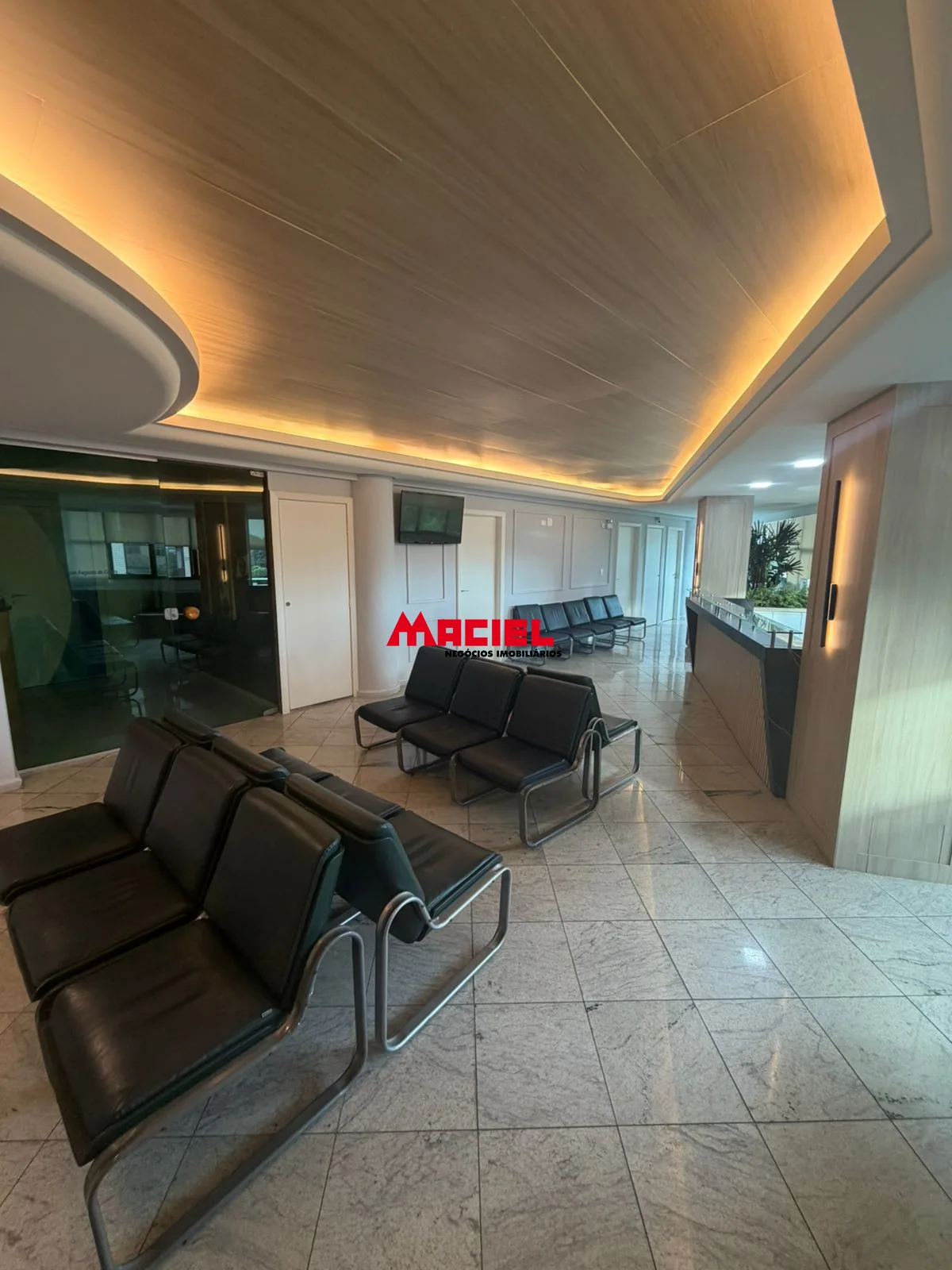 Alugar Comercial / Sala em Edif&iacute;cioCondom&iacute;nio em S&atilde;o Jos&eacute; dos Campos R$ 2.550,00 - Foto 11