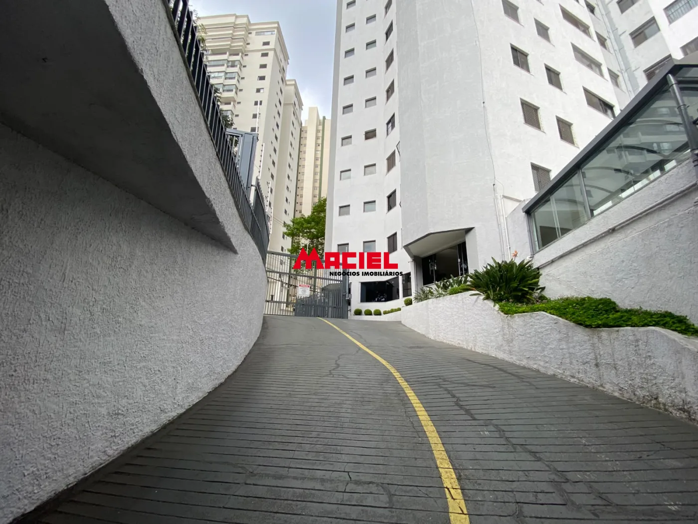 Comprar Apartamento / Padr&atilde;o em S&atilde;o Jos&eacute; dos Campos R$ 750.000,00 - Foto 33