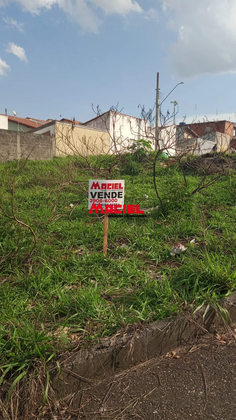 Comprar Terreno / Padr&atilde;o em S&atilde;o Jos&eacute; dos Campos R$ 203.000,00 - Foto 4