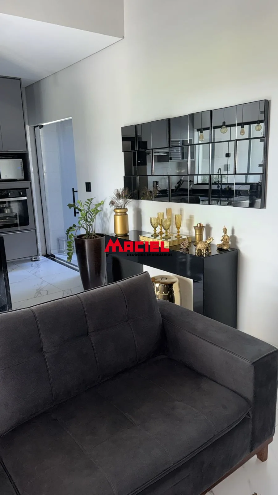 Comprar Casa / Padr&atilde;o em S&atilde;o Jos&eacute; dos Campos R$ 742.000,00 - Foto 4