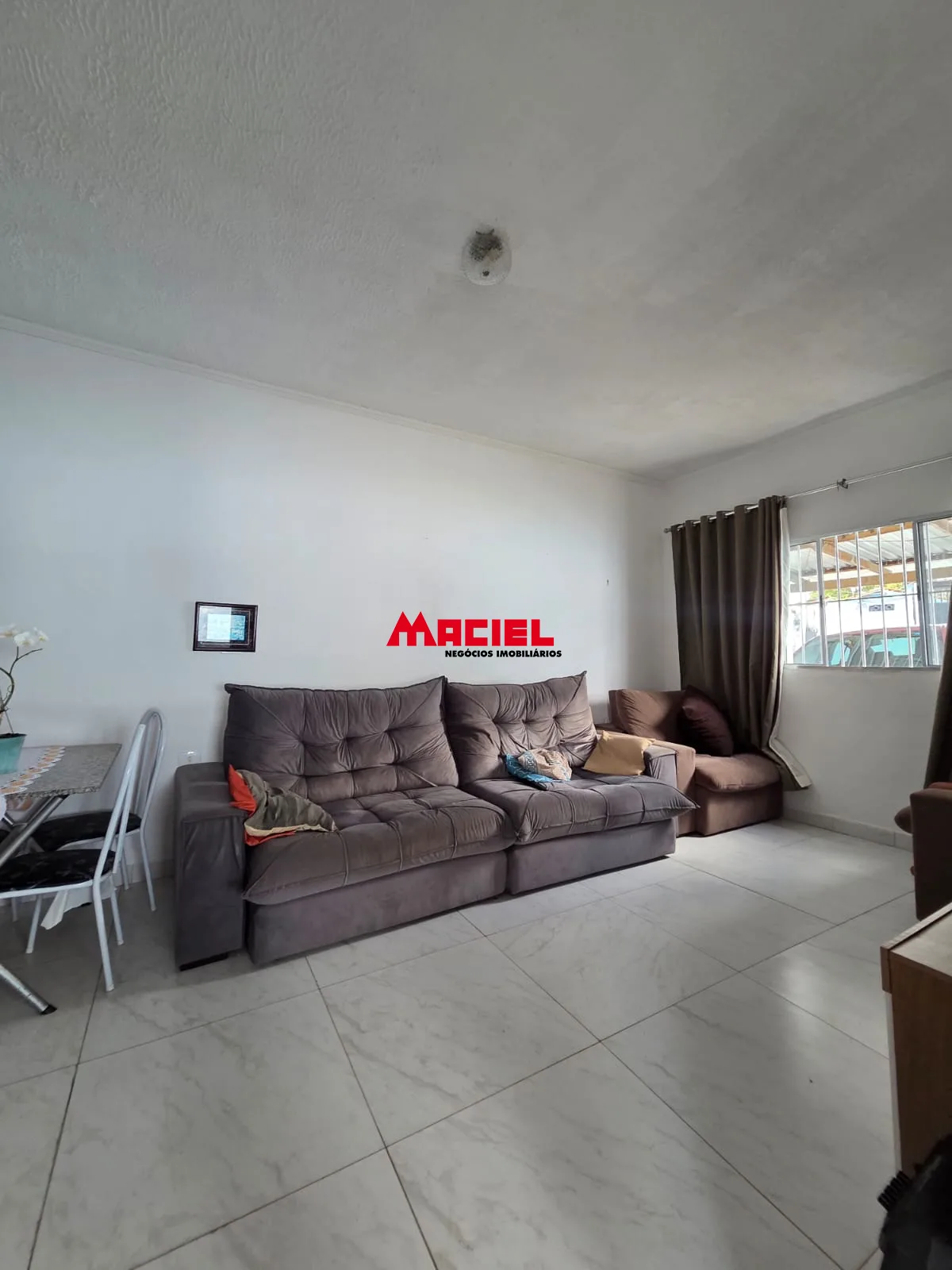 Comprar Casa / Padr&atilde;o em S&atilde;o Jos&eacute; dos Campos R$ 800.000,00 - Foto 7