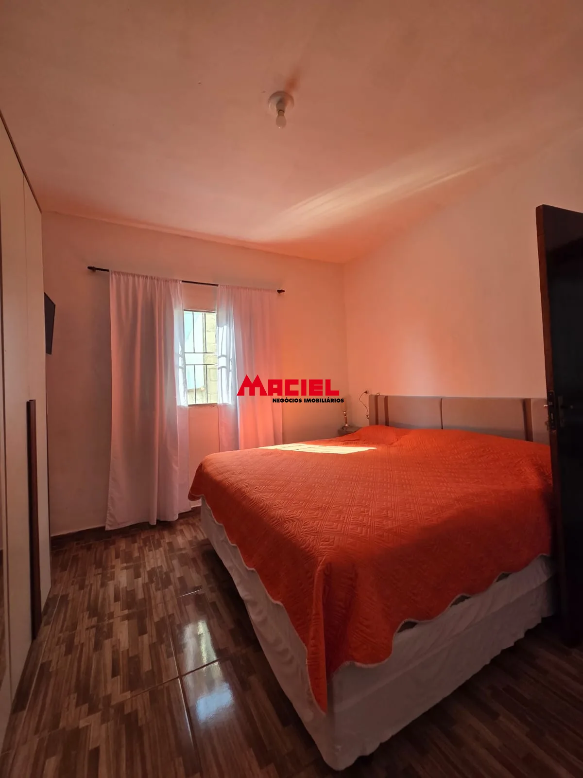 Comprar Casa / Padr&atilde;o em S&atilde;o Jos&eacute; dos Campos R$ 800.000,00 - Foto 12