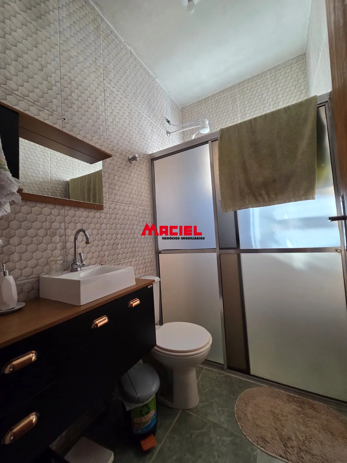 Comprar Casa / Padr&atilde;o em S&atilde;o Jos&eacute; dos Campos R$ 800.000,00 - Foto 17