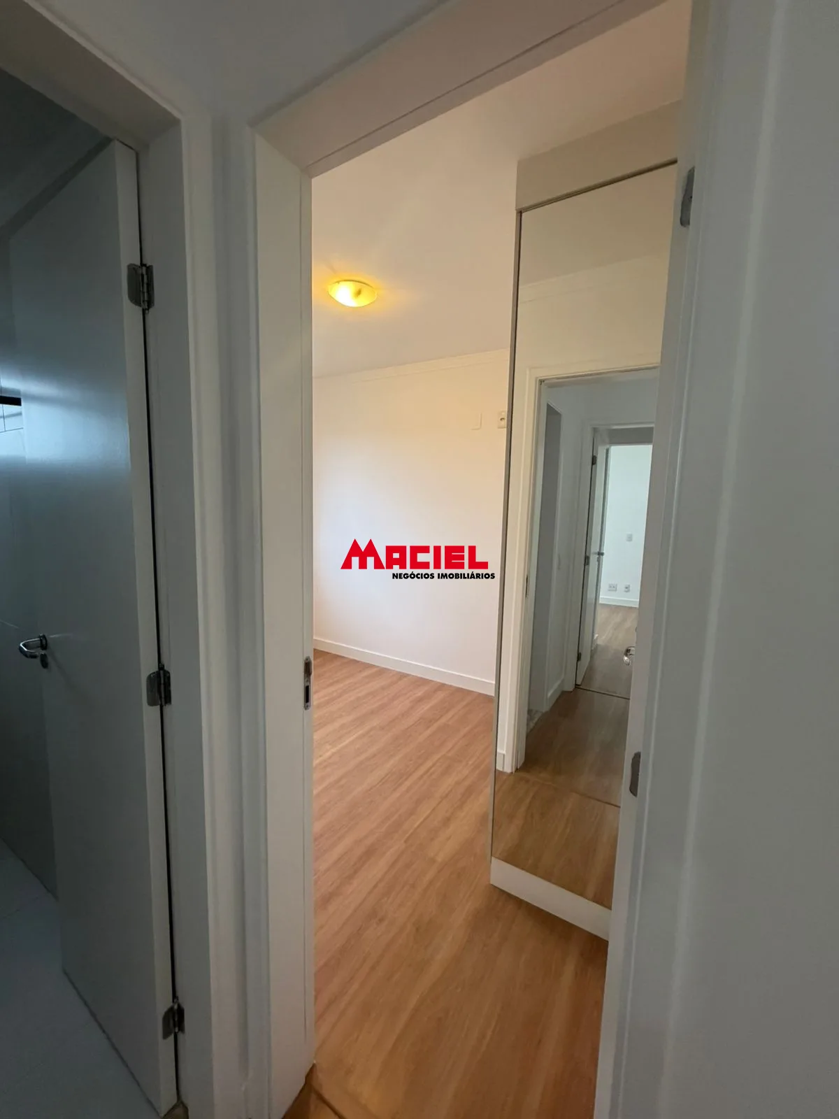 Comprar Apartamento / Padr&atilde;o em S&atilde;o Jos&eacute; dos Campos R$ 470.000,00 - Foto 8