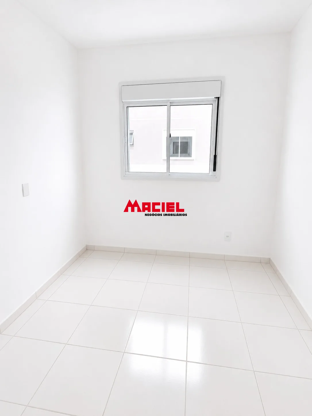 Alugar Apartamento / Padr&atilde;o em S&atilde;o Jos&eacute; dos Campos R$ 765,00 - Foto 2