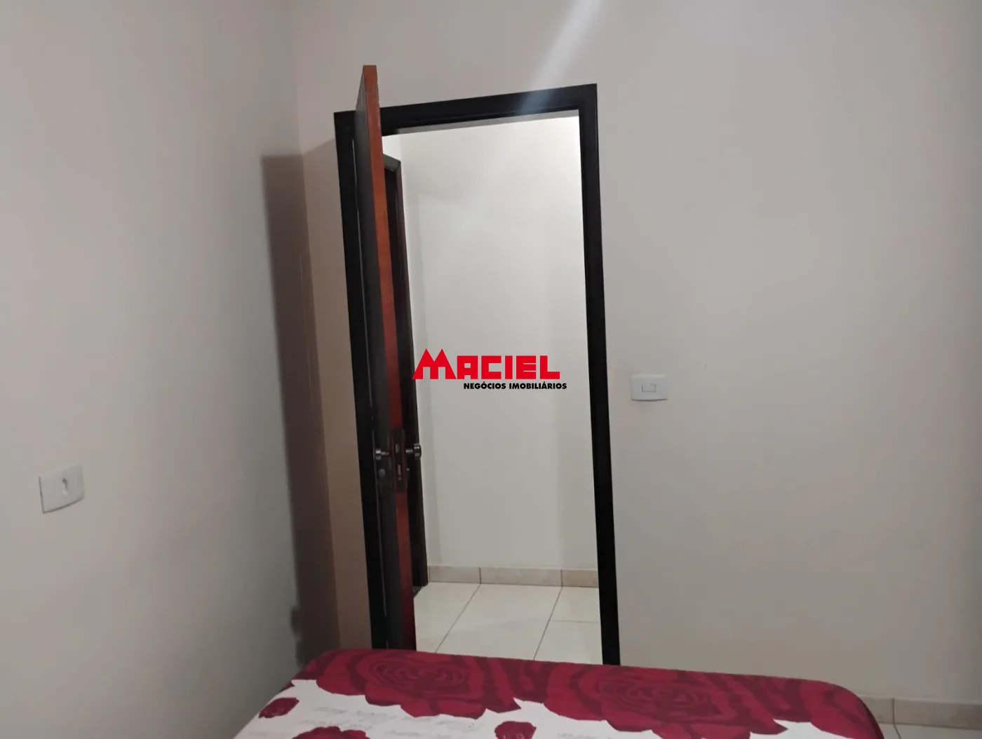 Comprar Casa / Padr&atilde;o em S&atilde;o Jos&eacute; dos Campos R$ 465.000,00 - Foto 8