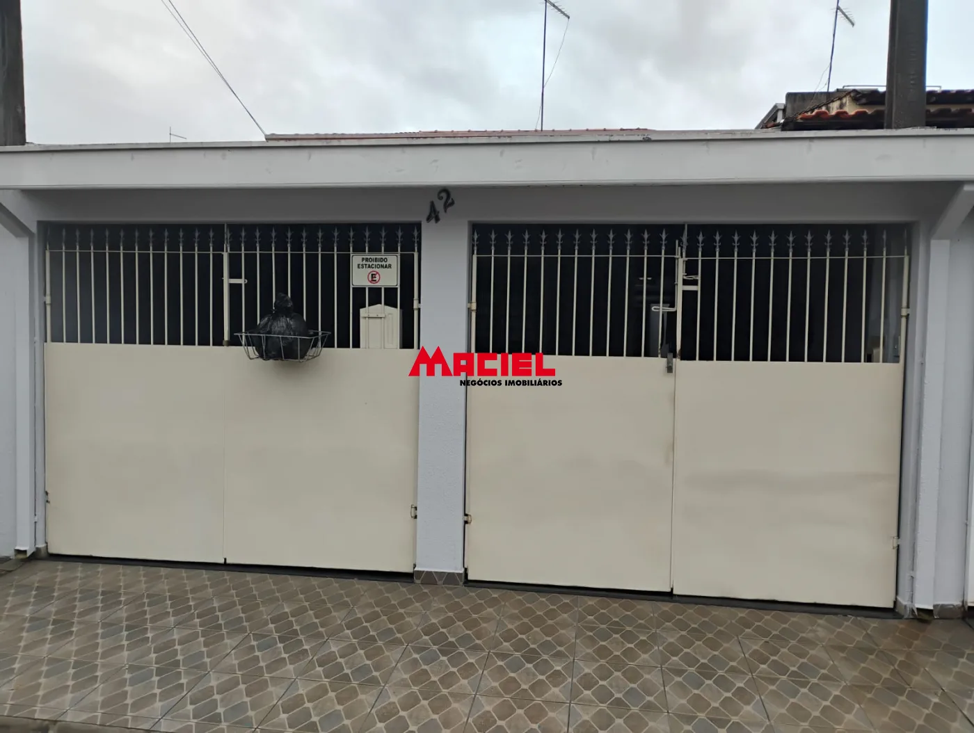Comprar Casa / Padr&atilde;o em S&atilde;o Jos&eacute; dos Campos R$ 465.000,00 - Foto 1