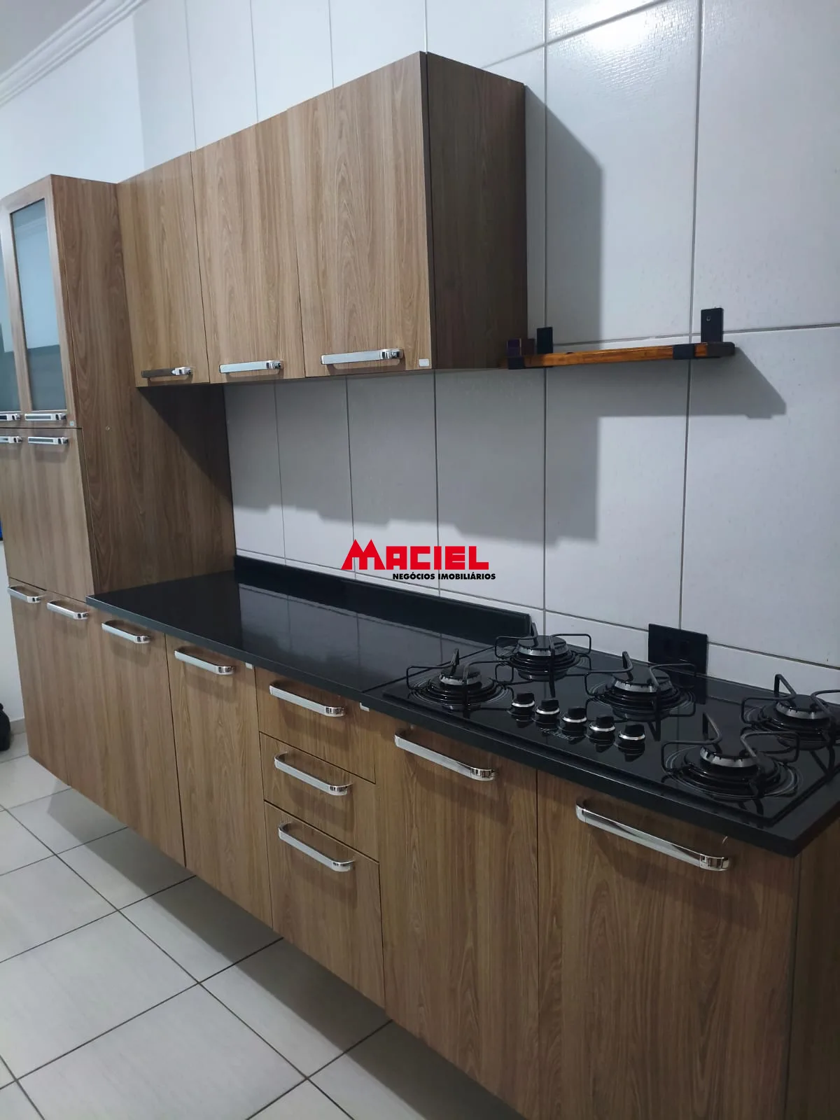 Comprar Casa / Padr&atilde;o em S&atilde;o Jos&eacute; dos Campos R$ 350.000,00 - Foto 5
