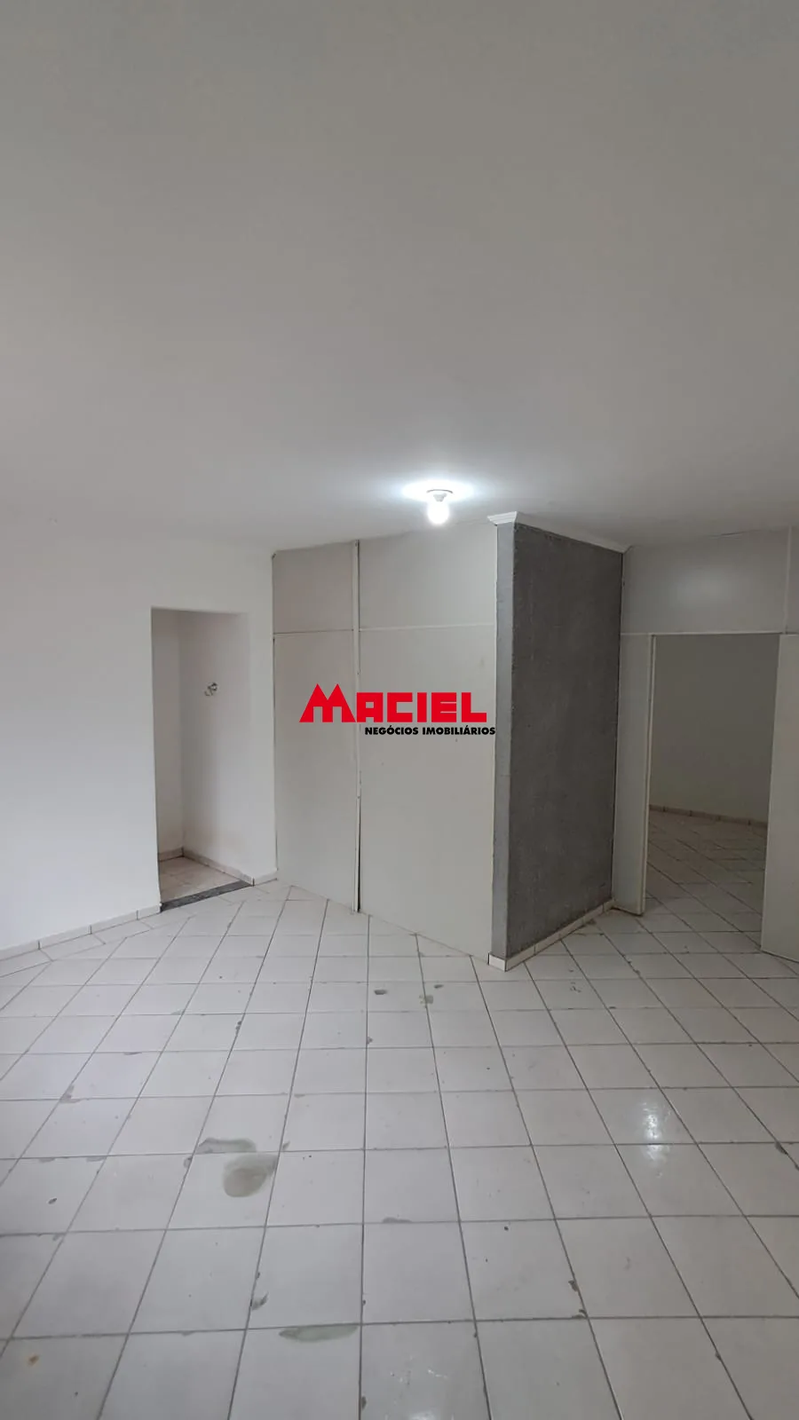 Alugar Comercial / Sala em S&atilde;o Jos&eacute; dos Campos R$ 1.200,00 - Foto 6
