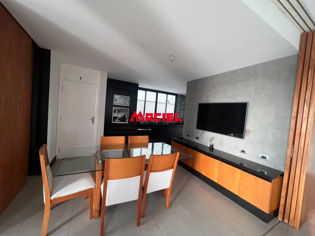 Alugar Casa / Condom&iacute;nio em S&atilde;o Jos&eacute; dos Campos R$ 15.000,00 - Foto 2