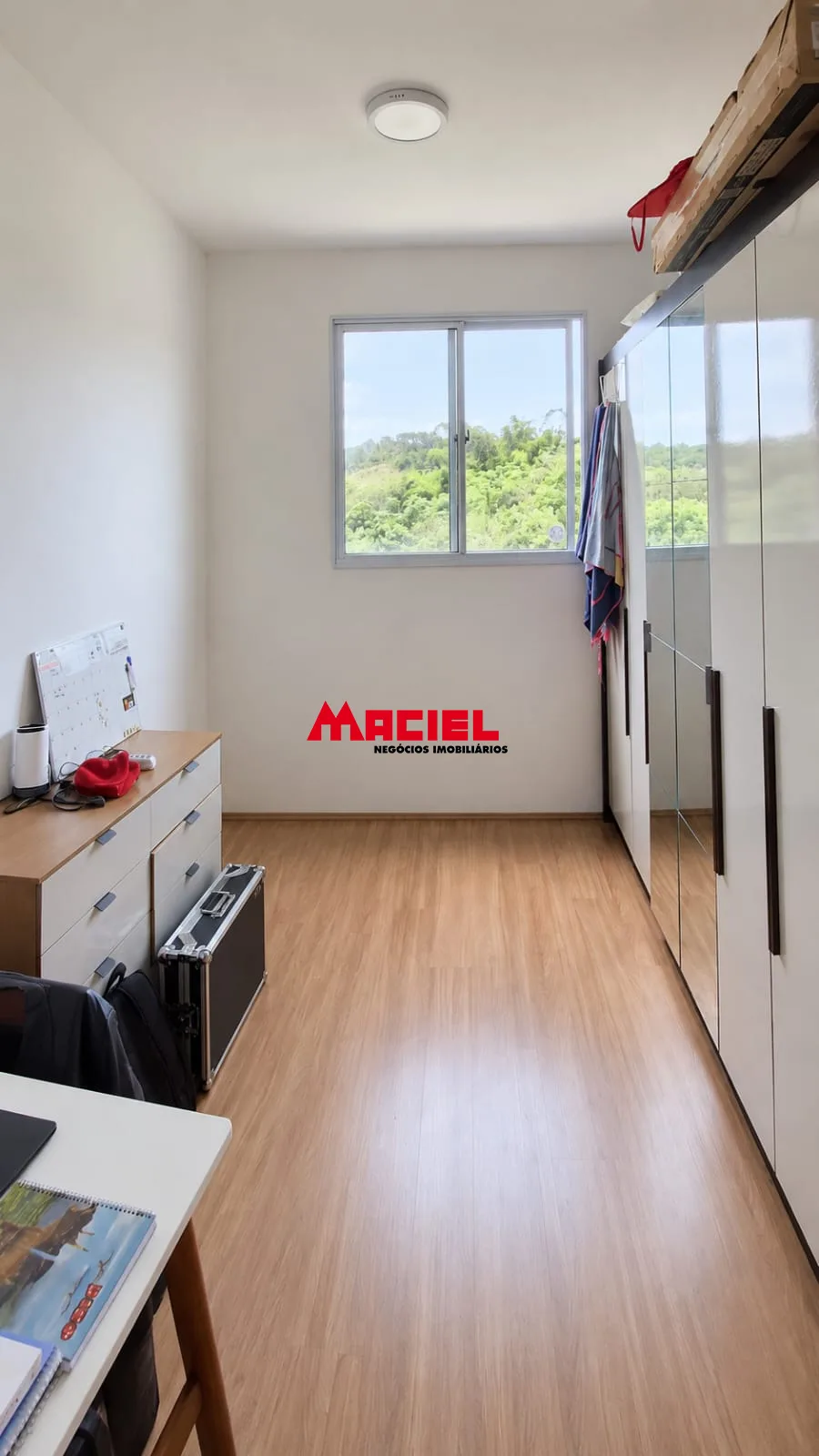 Comprar Apartamento / Padr&atilde;o em S&atilde;o Jos&eacute; dos Campos R$ 310.000,00 - Foto 4