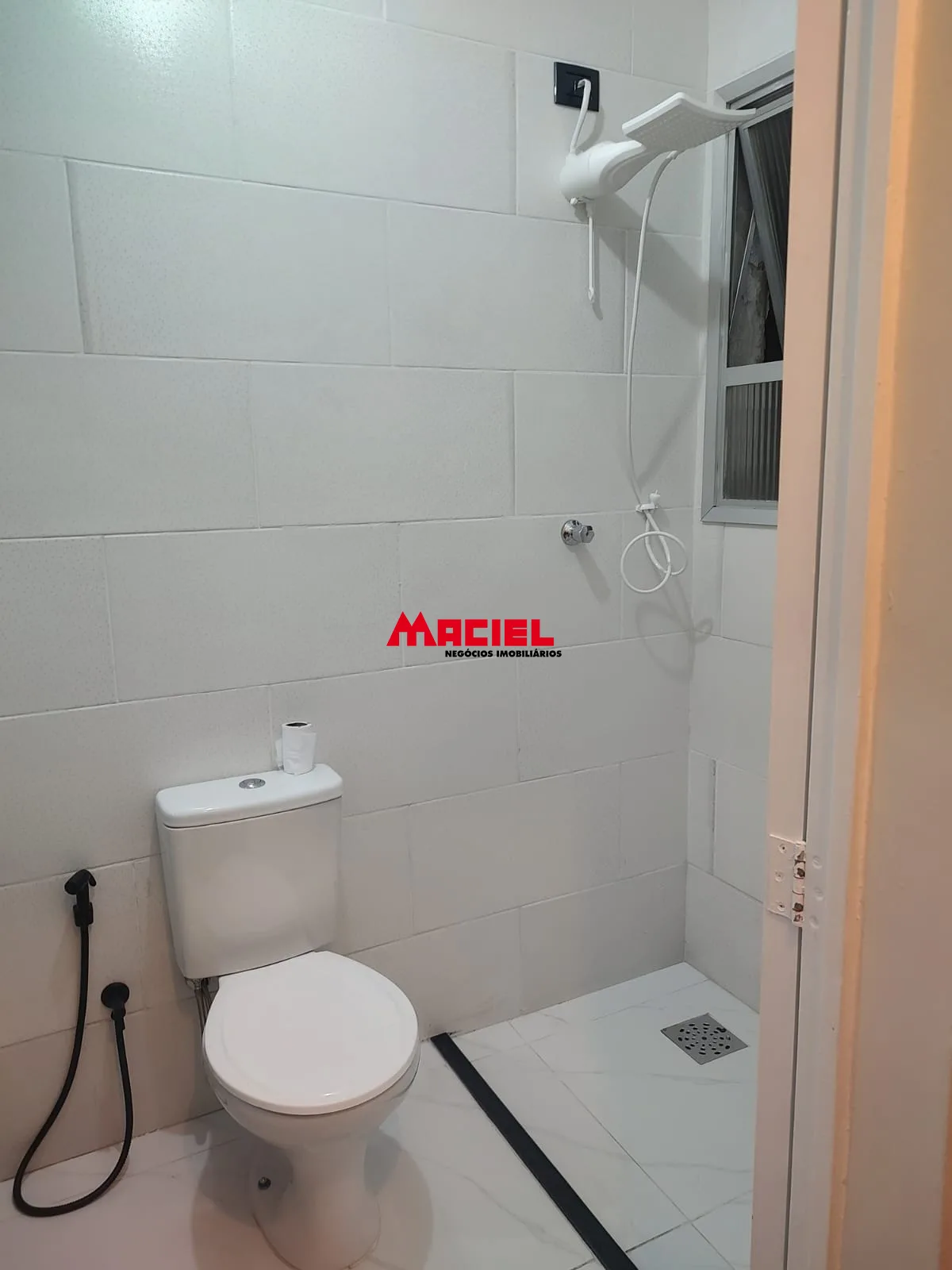 Comprar Apartamento / Padr&atilde;o em S&atilde;o Jos&eacute; dos Campos R$ 360.000,00 - Foto 15