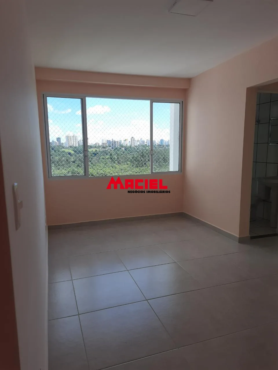 Alugar Apartamento / Padr&atilde;o em S&atilde;o Jos&eacute; dos Campos R$ 1.800,00 - Foto 10