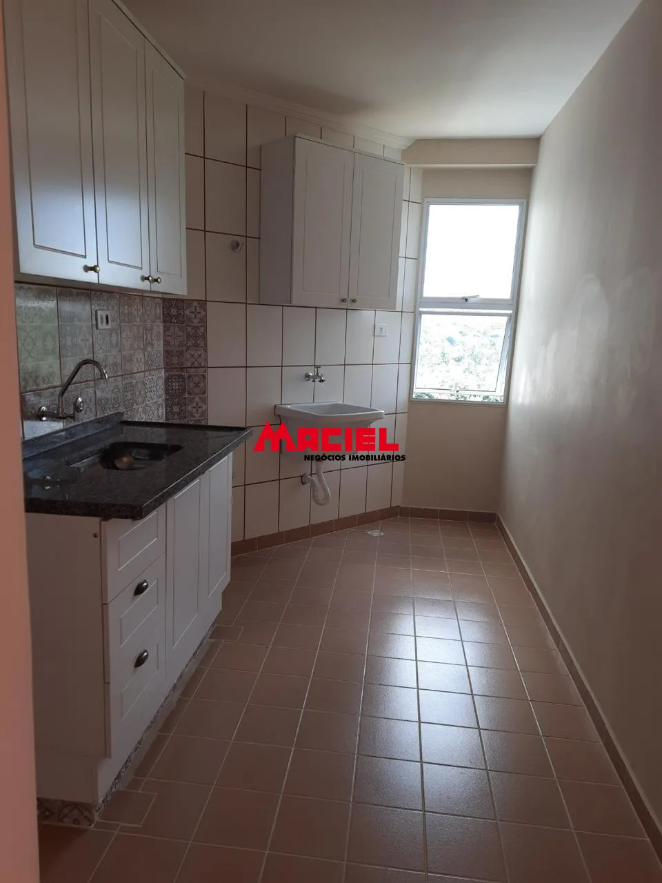 Alugar Apartamento / Padr&atilde;o em S&atilde;o Jos&eacute; dos Campos R$ 1.800,00 - Foto 2