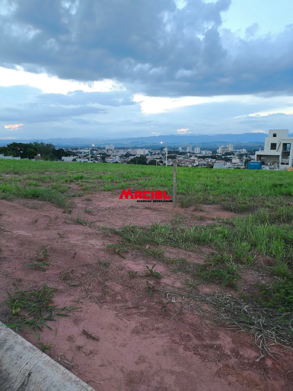 Comprar Terreno / Condom&iacute;nio em Ca&ccedil;apava R$ 360.000,00 - Foto 10