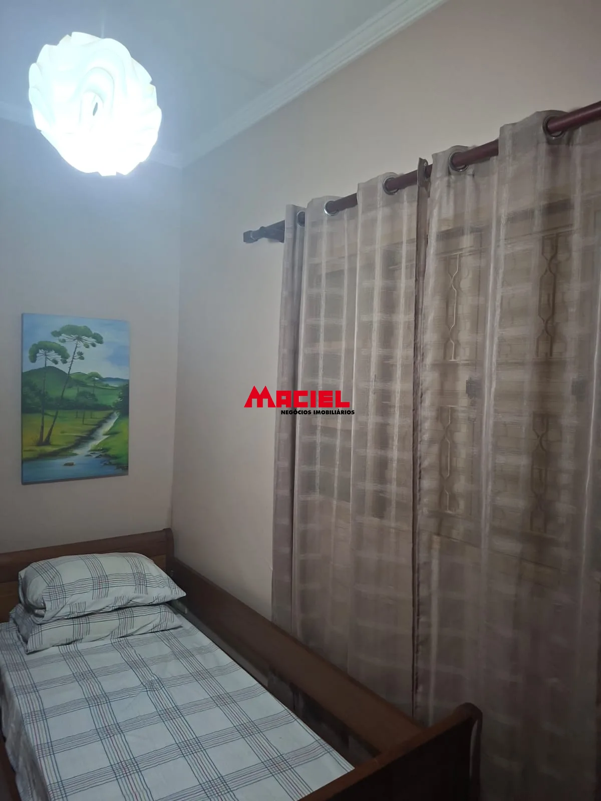 Comprar Casa / Sobrado em S&atilde;o Jos&eacute; dos Campos R$ 645.000,00 - Foto 2