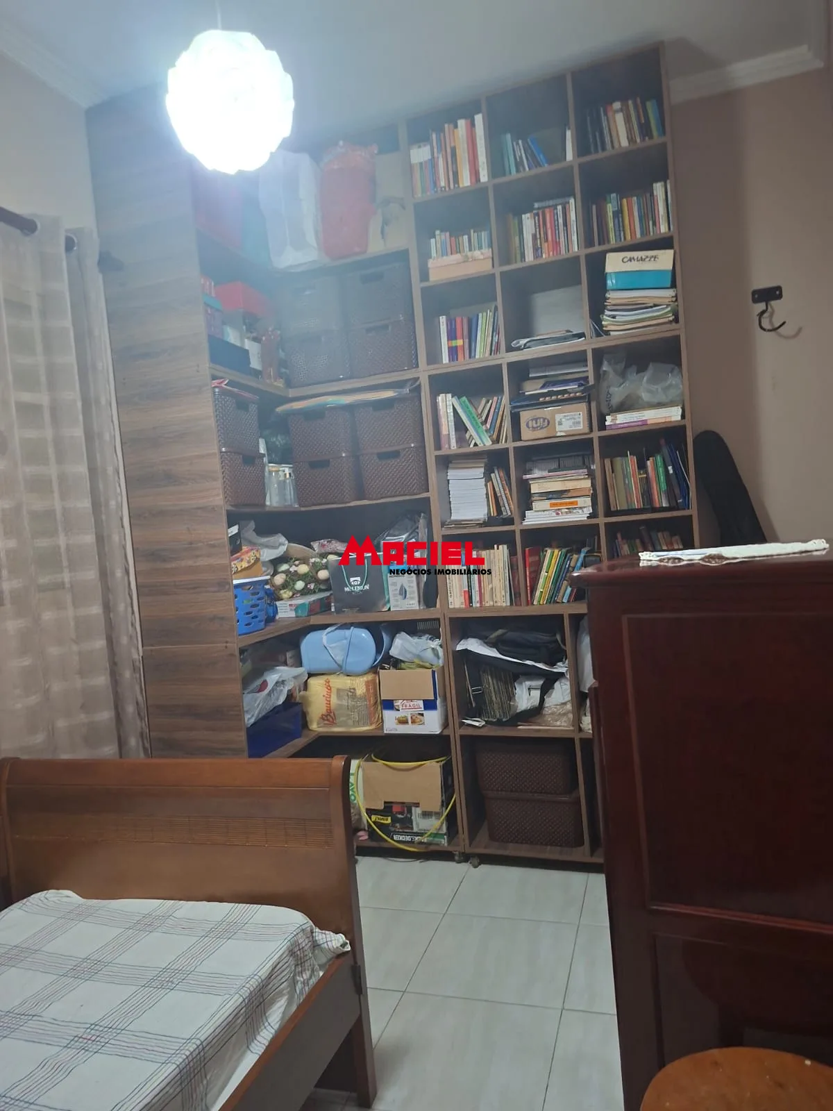 Comprar Casa / Sobrado em S&atilde;o Jos&eacute; dos Campos R$ 645.000,00 - Foto 3