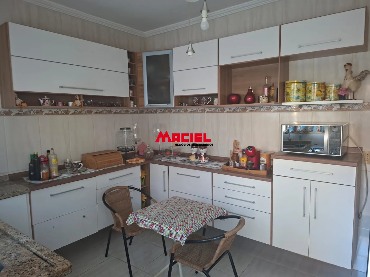 Comprar Casa / Sobrado em S&atilde;o Jos&eacute; dos Campos R$ 645.000,00 - Foto 4