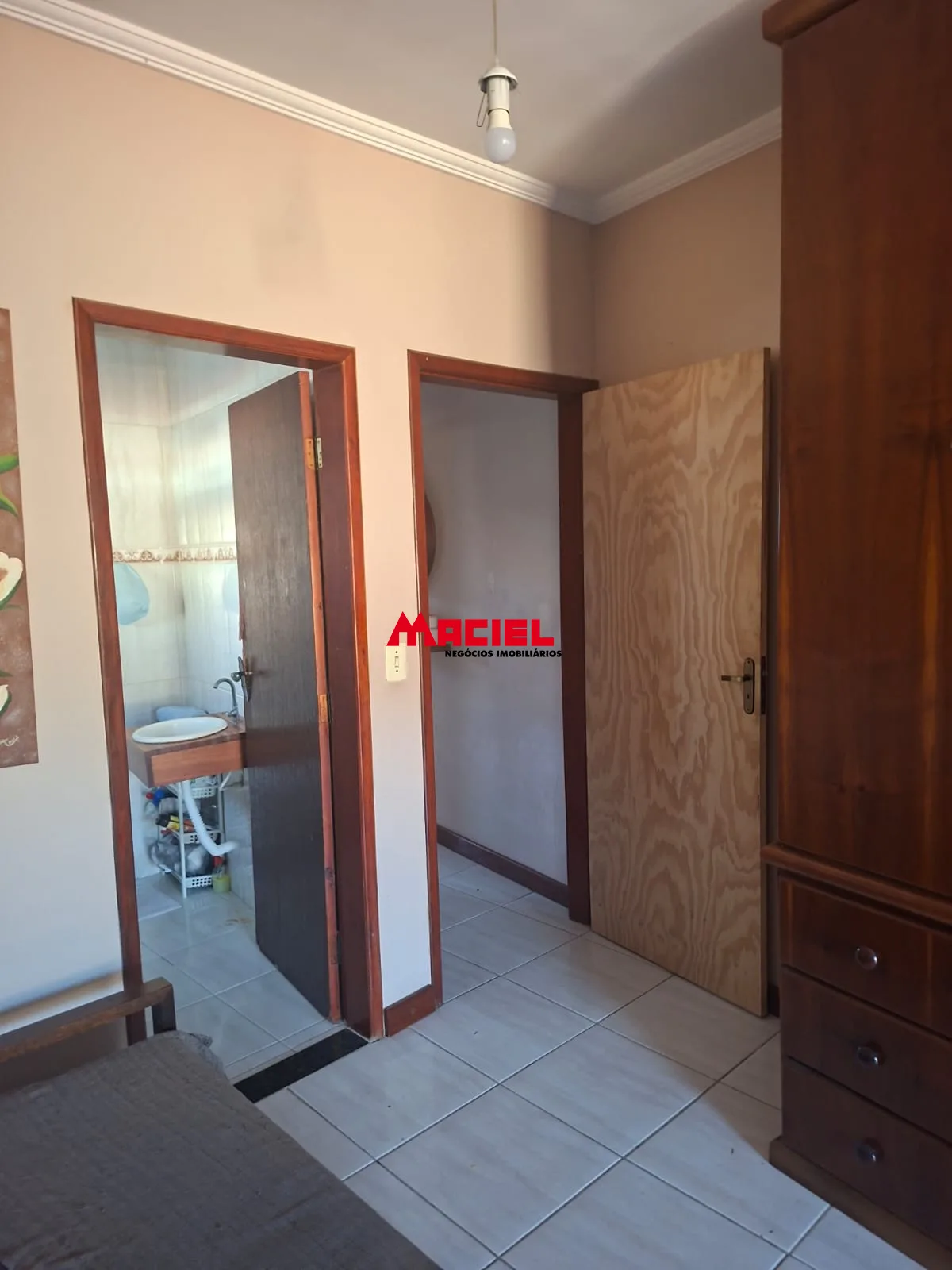 Comprar Casa / Sobrado em S&atilde;o Jos&eacute; dos Campos R$ 645.000,00 - Foto 28