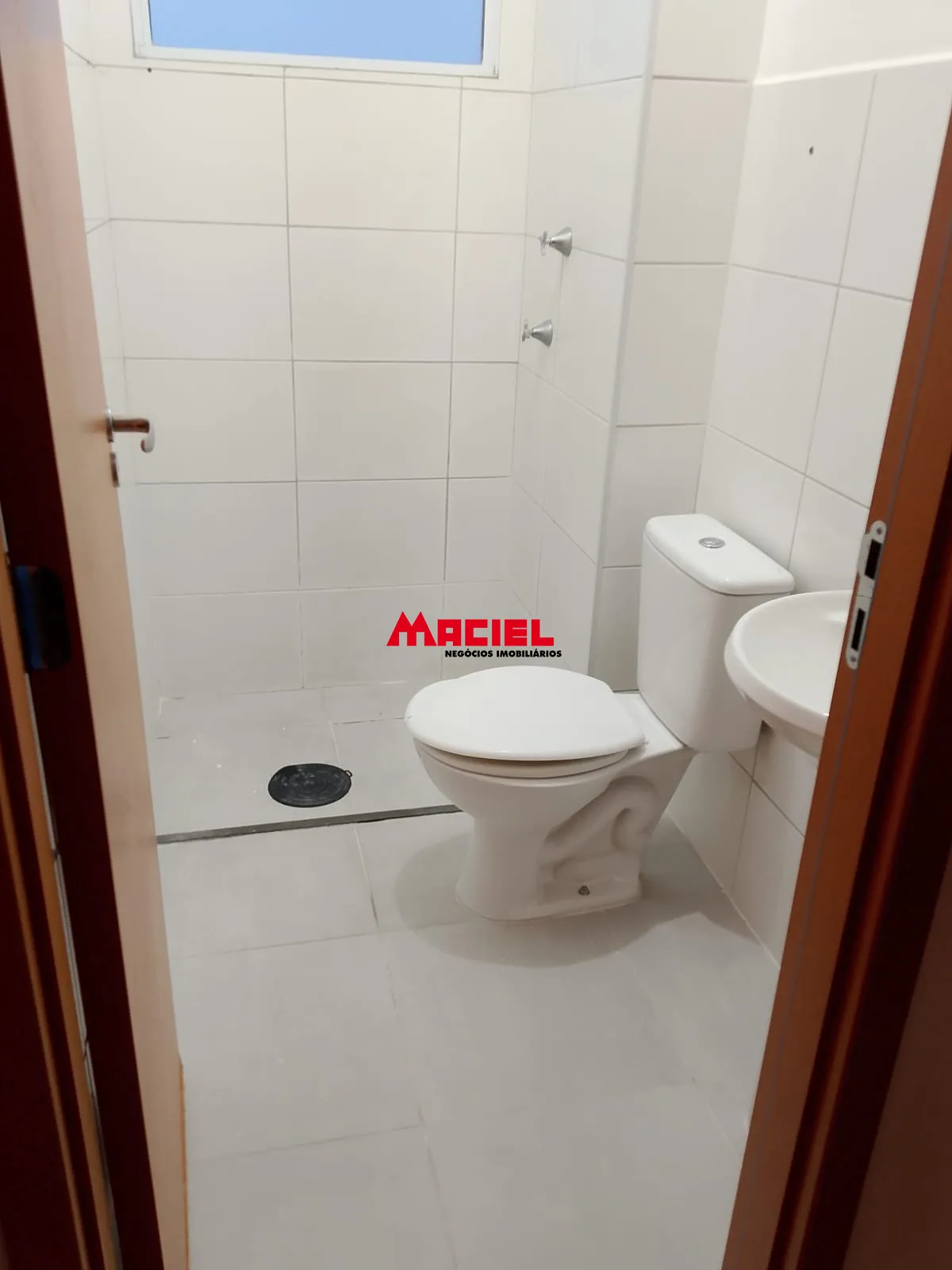 Comprar Apartamento / Padr&atilde;o em S&atilde;o Jos&eacute; dos Campos R$ 235.000,00 - Foto 3