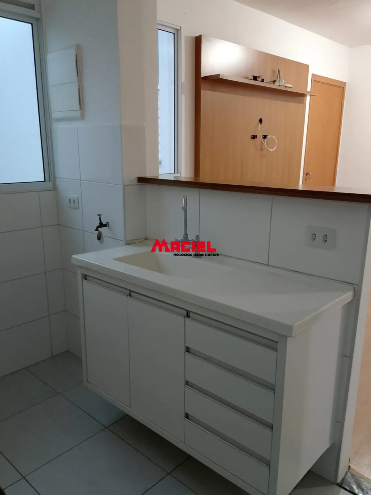Comprar Apartamento / Padr&atilde;o em S&atilde;o Jos&eacute; dos Campos R$ 235.000,00 - Foto 4