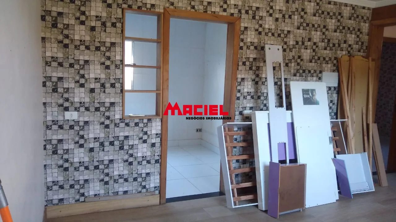 Comprar Casa / Padr&atilde;o em S&atilde;o Jos&eacute; dos Campos R$ 350.000,00 - Foto 5