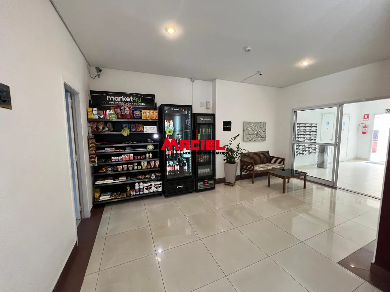Alugar Apartamento / Padr&atilde;o em S&atilde;o Jos&eacute; dos Campos R$ 4.000,00 - Foto 5