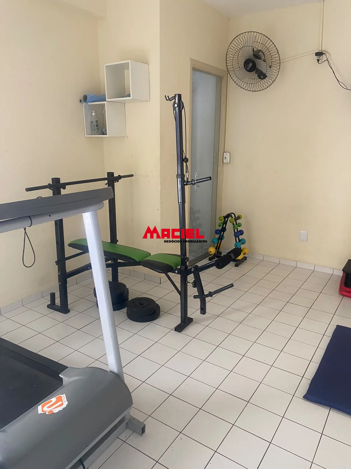 Alugar Apartamento / Padr&atilde;o em S&atilde;o Jos&eacute; dos Campos R$ 2.200,00 - Foto 9