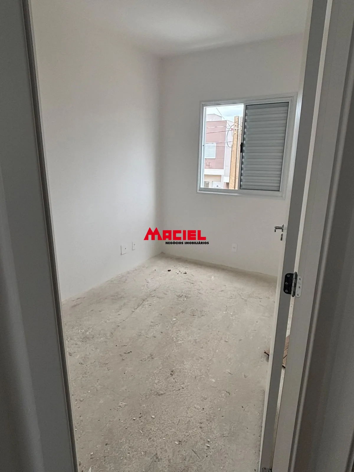 Alugar Casa / Condom&iacute;nio em S&atilde;o Jos&eacute; dos Campos R$ 1.700,00 - Foto 3