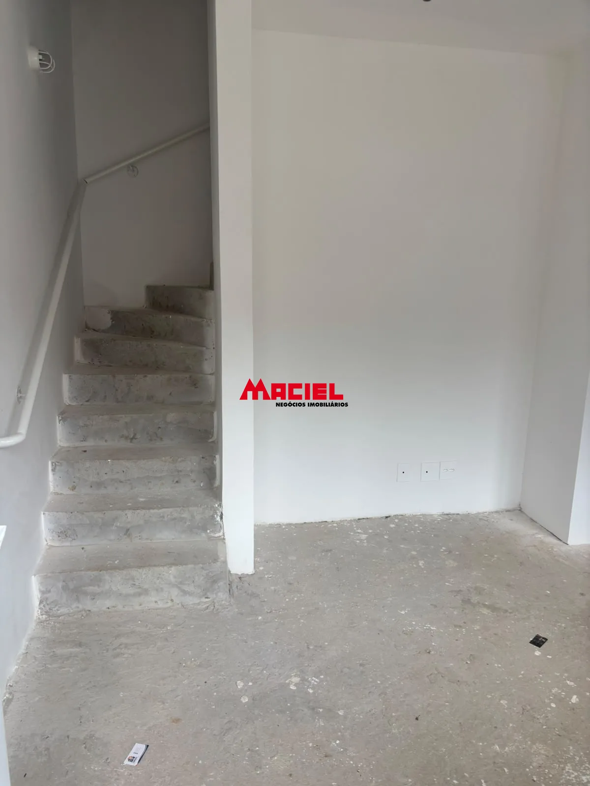 Alugar Casa / Condom&iacute;nio em S&atilde;o Jos&eacute; dos Campos R$ 1.700,00 - Foto 5