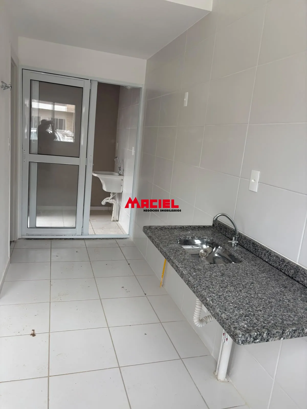 Alugar Casa / Condom&iacute;nio em S&atilde;o Jos&eacute; dos Campos R$ 1.700,00 - Foto 7