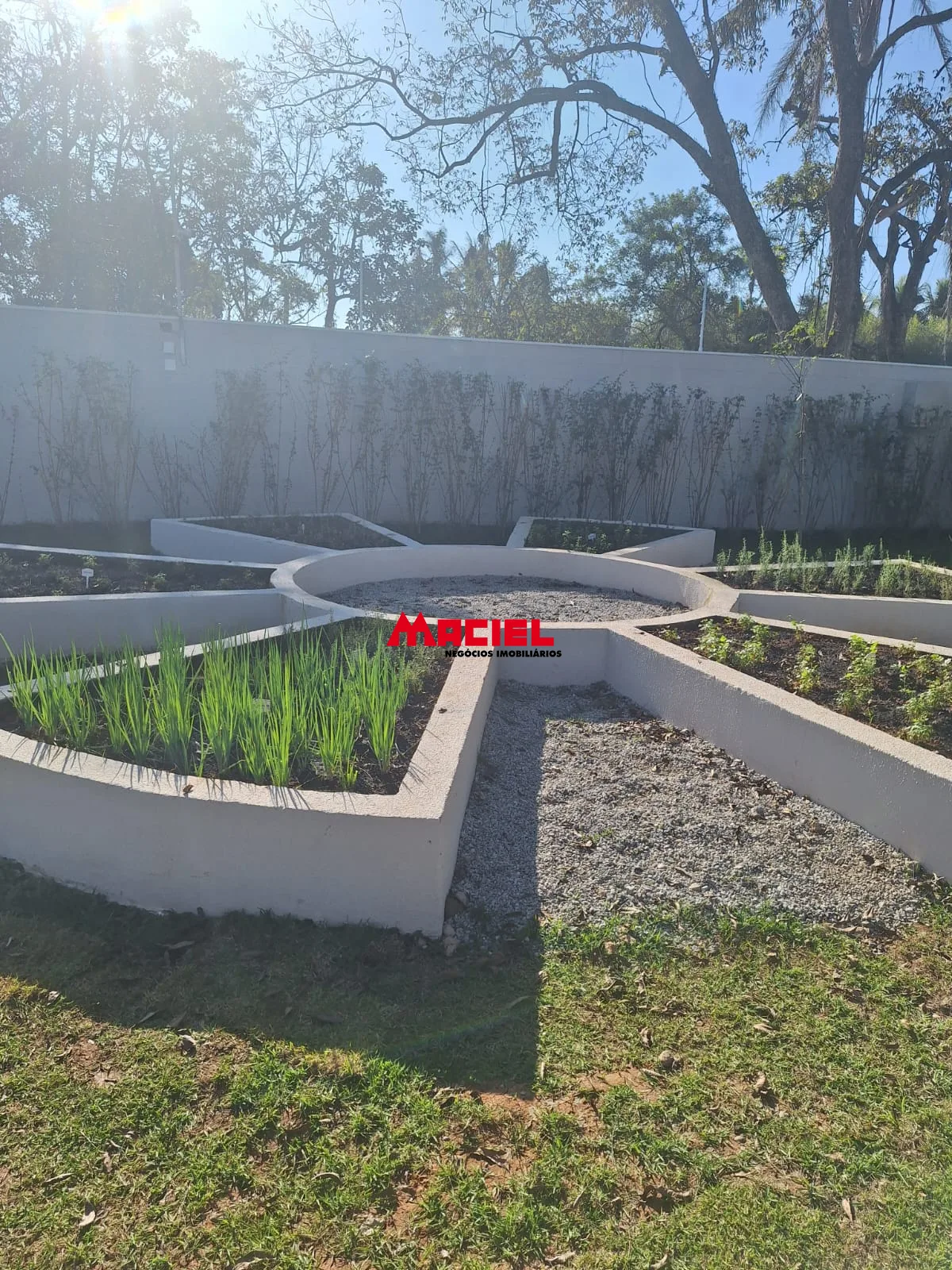 Alugar Casa / Condom&iacute;nio em S&atilde;o Jos&eacute; dos Campos R$ 1.700,00 - Foto 19