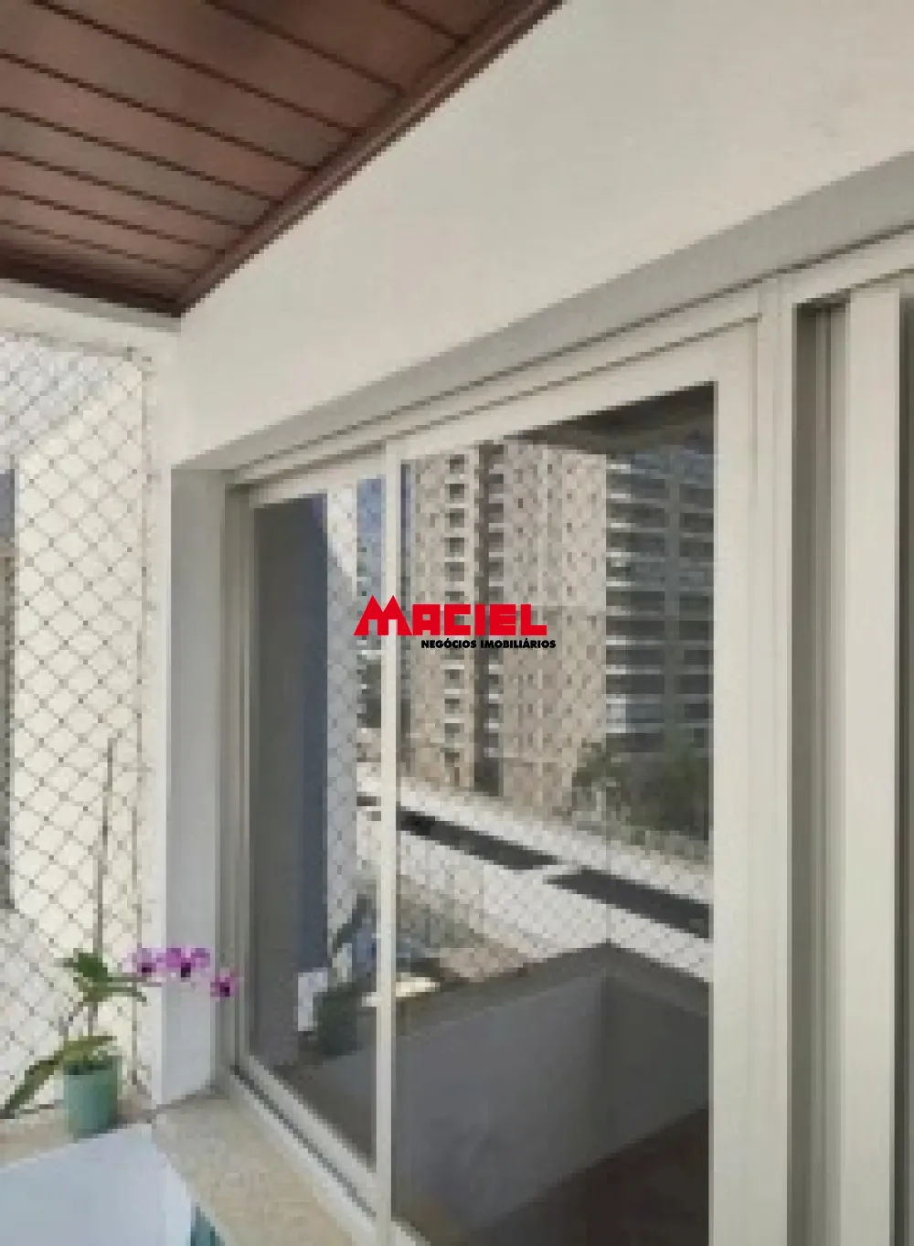 Alugar Apartamento / Padr&atilde;o em S&atilde;o Jos&eacute; dos Campos R$ 4.000,00 - Foto 1