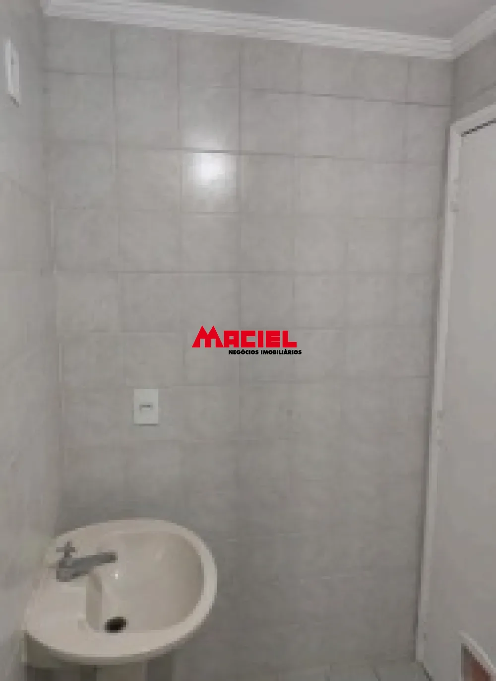 Alugar Apartamento / Padr&atilde;o em S&atilde;o Jos&eacute; dos Campos R$ 4.000,00 - Foto 3