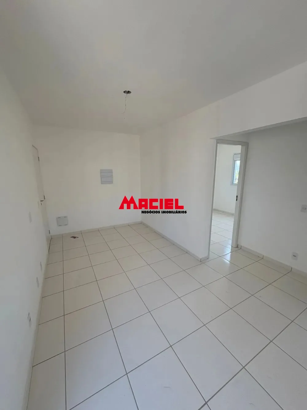 Alugar Apartamento / Padr&atilde;o em S&atilde;o Jos&eacute; dos Campos R$ 1.250,00 - Foto 8
