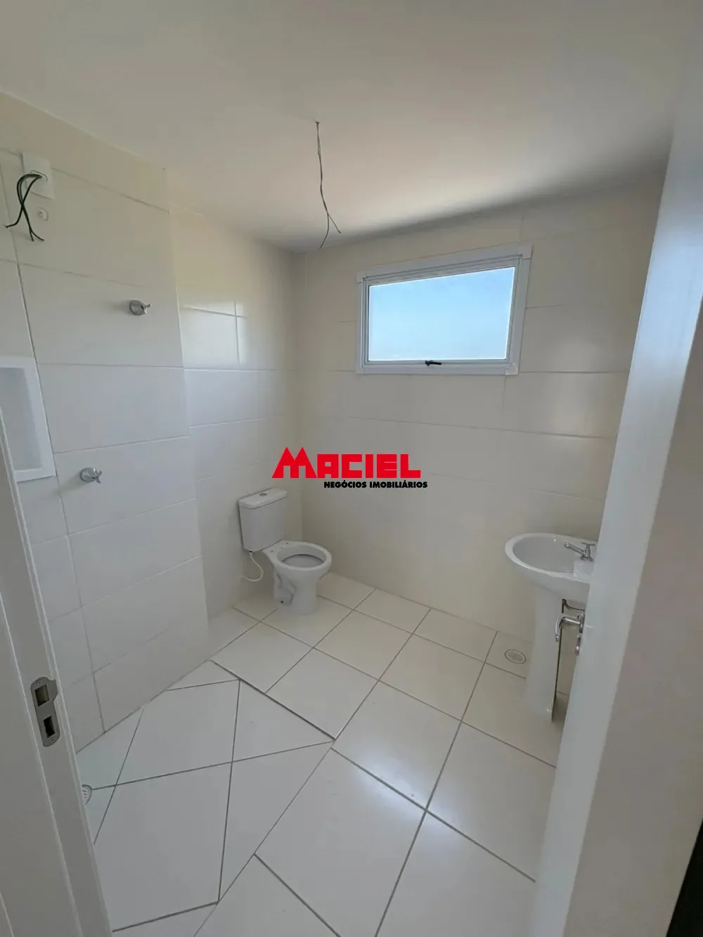 Alugar Apartamento / Padr&atilde;o em S&atilde;o Jos&eacute; dos Campos R$ 1.250,00 - Foto 21