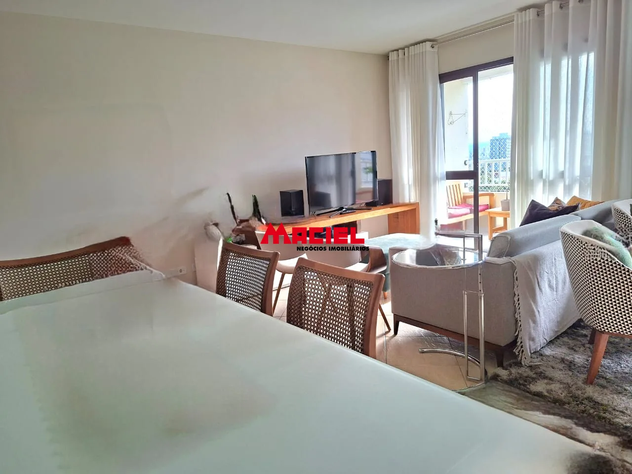 Comprar Apartamento / Padr&atilde;o em S&atilde;o Jos&eacute; dos Campos R$ 1.100.000,00 - Foto 3