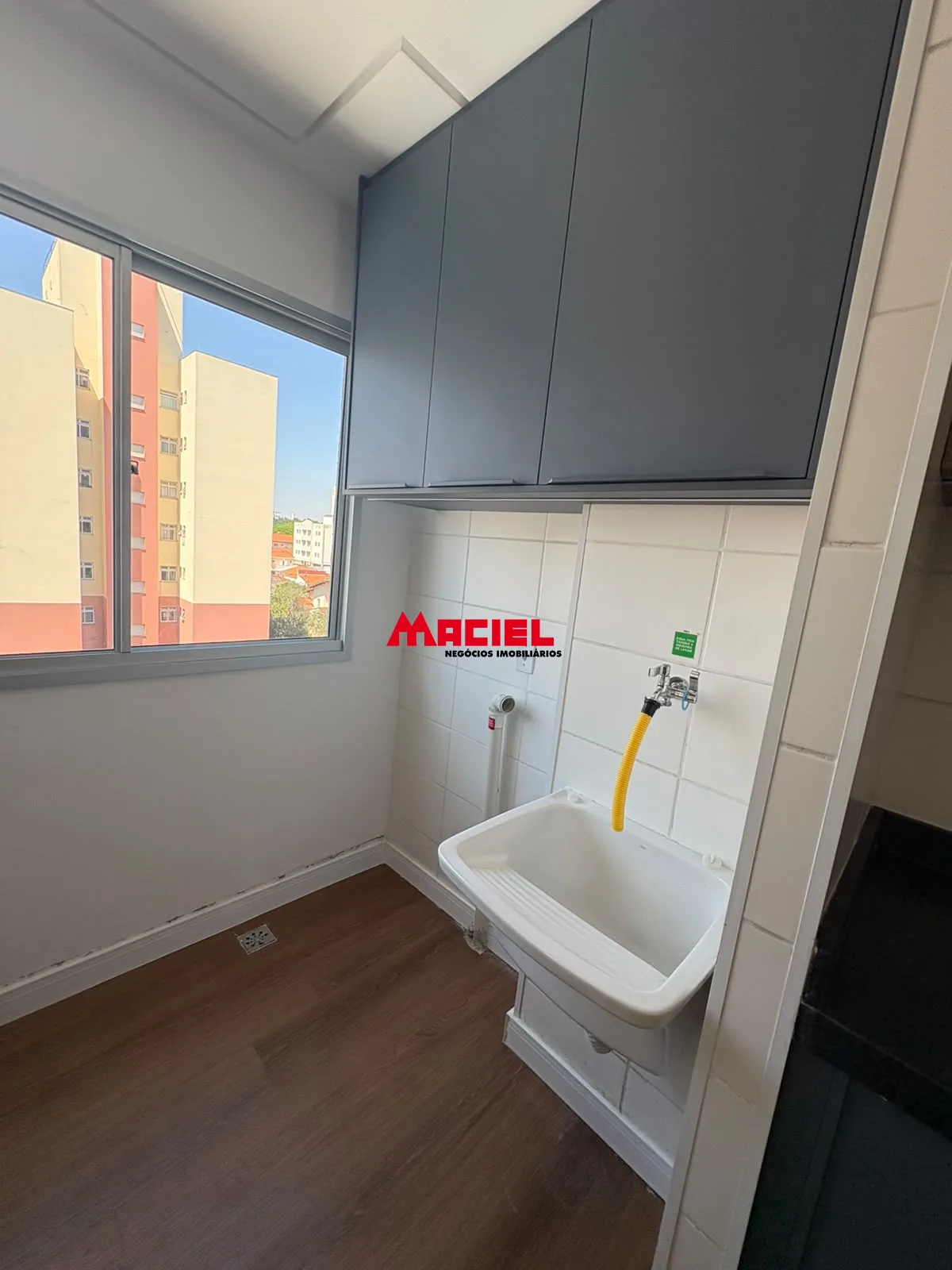 Alugar Apartamento / Padr&atilde;o em S&atilde;o Jos&eacute; dos Campos R$ 3.000,00 - Foto 1