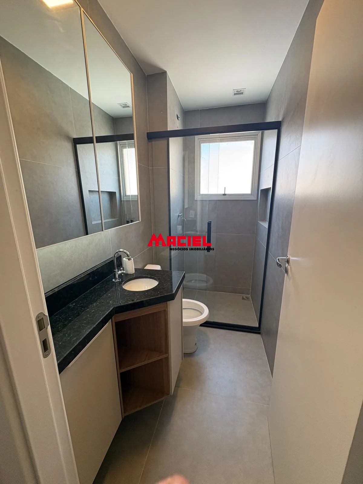 Alugar Apartamento / Padr&atilde;o em S&atilde;o Jos&eacute; dos Campos R$ 3.000,00 - Foto 8