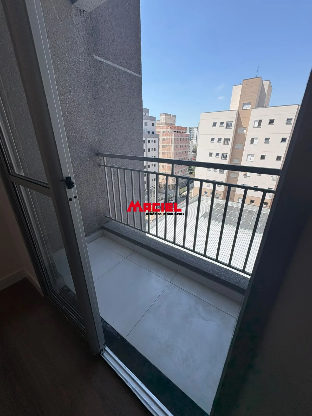 Alugar Apartamento / Padr&atilde;o em S&atilde;o Jos&eacute; dos Campos R$ 3.000,00 - Foto 11