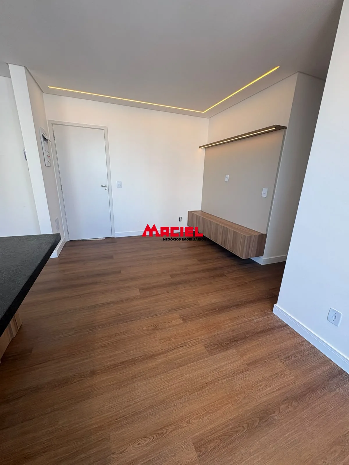 Alugar Apartamento / Padr&atilde;o em S&atilde;o Jos&eacute; dos Campos R$ 3.000,00 - Foto 15