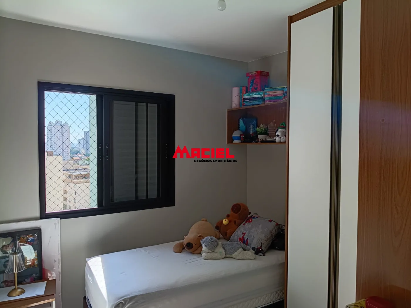 Alugar Apartamento / Padr&atilde;o em S&atilde;o Jos&eacute; dos Campos R$ 2.800,00 - Foto 8