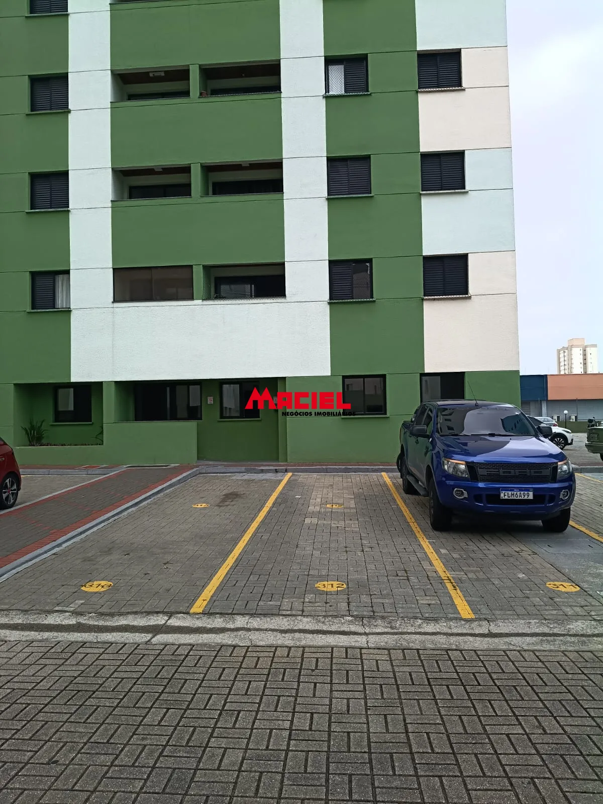 Alugar Apartamento / Padr&atilde;o em S&atilde;o Jos&eacute; dos Campos R$ 2.800,00 - Foto 11