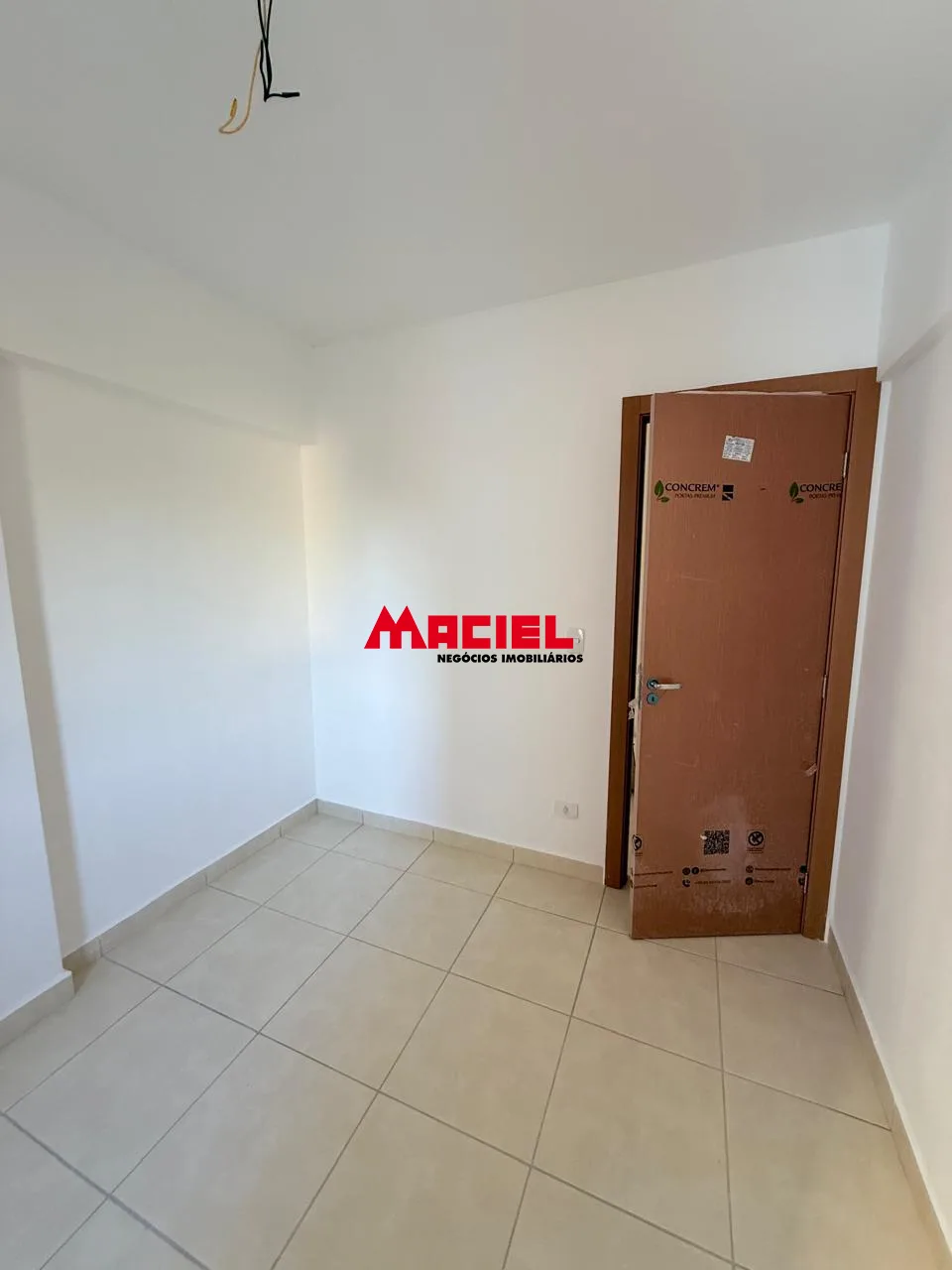 Comprar Apartamento / Padr&atilde;o em S&atilde;o Jos&eacute; dos Campos R$ 410.000,00 - Foto 3