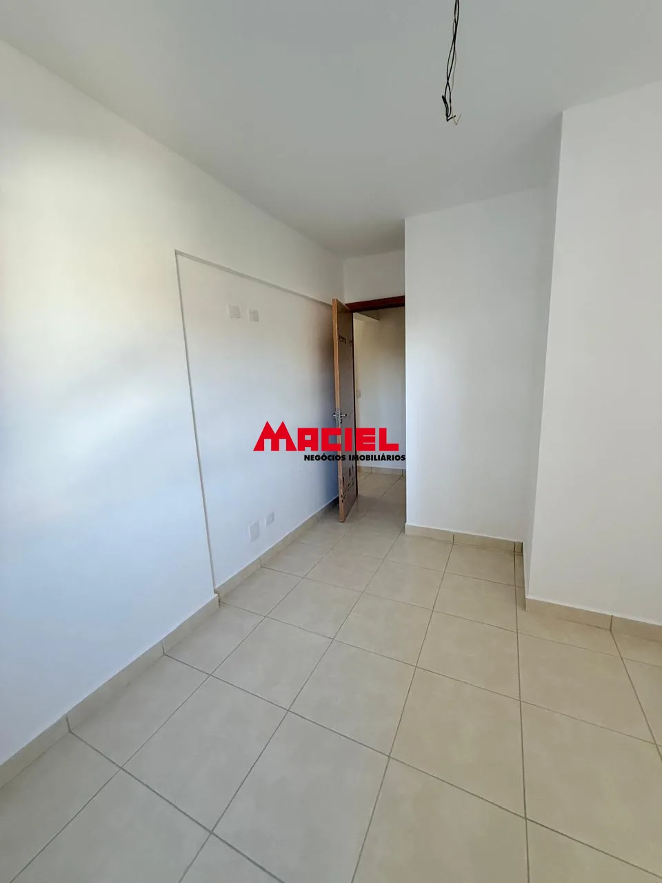 Comprar Apartamento / Padr&atilde;o em S&atilde;o Jos&eacute; dos Campos R$ 410.000,00 - Foto 4