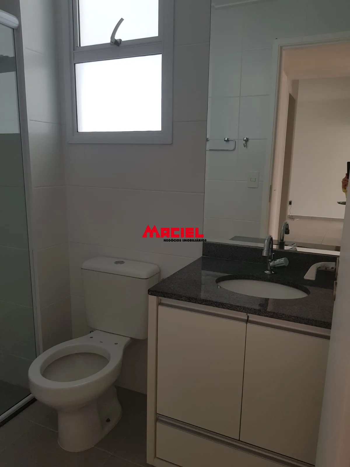 Alugar Apartamento / Padr&atilde;o em S&atilde;o Jos&eacute; dos Campos R$ 4.200,00 - Foto 8