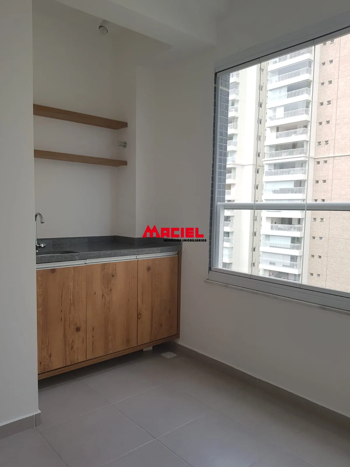 Alugar Apartamento / Padr&atilde;o em S&atilde;o Jos&eacute; dos Campos R$ 4.200,00 - Foto 10