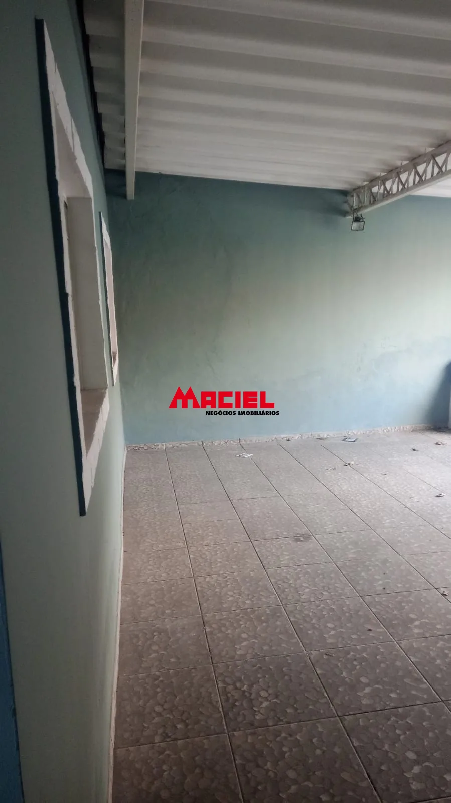 Comprar Casa / Padr&atilde;o em S&atilde;o Jos&eacute; dos Campos R$ 410.000,00 - Foto 1