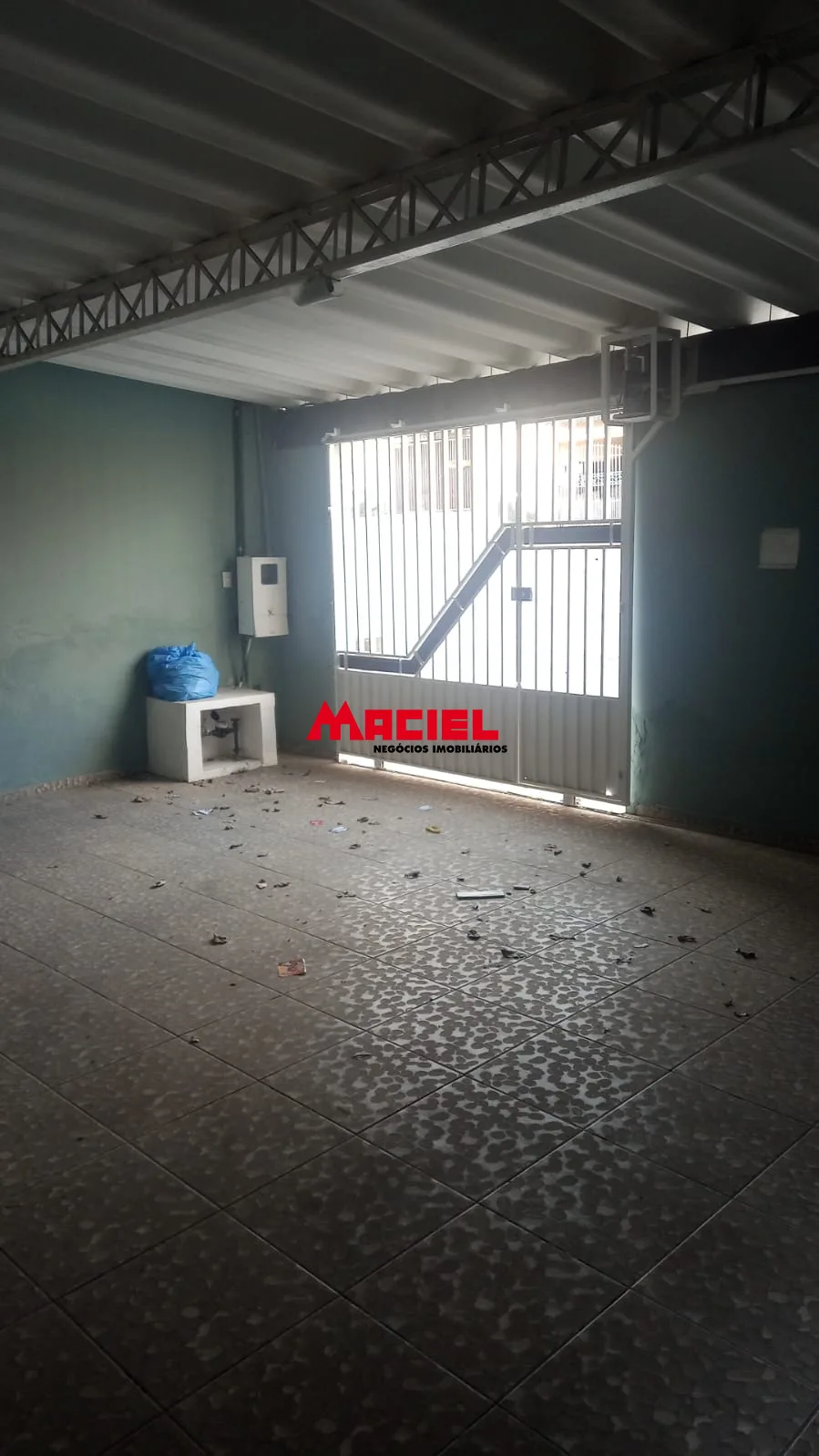 Comprar Casa / Padr&atilde;o em S&atilde;o Jos&eacute; dos Campos R$ 410.000,00 - Foto 2