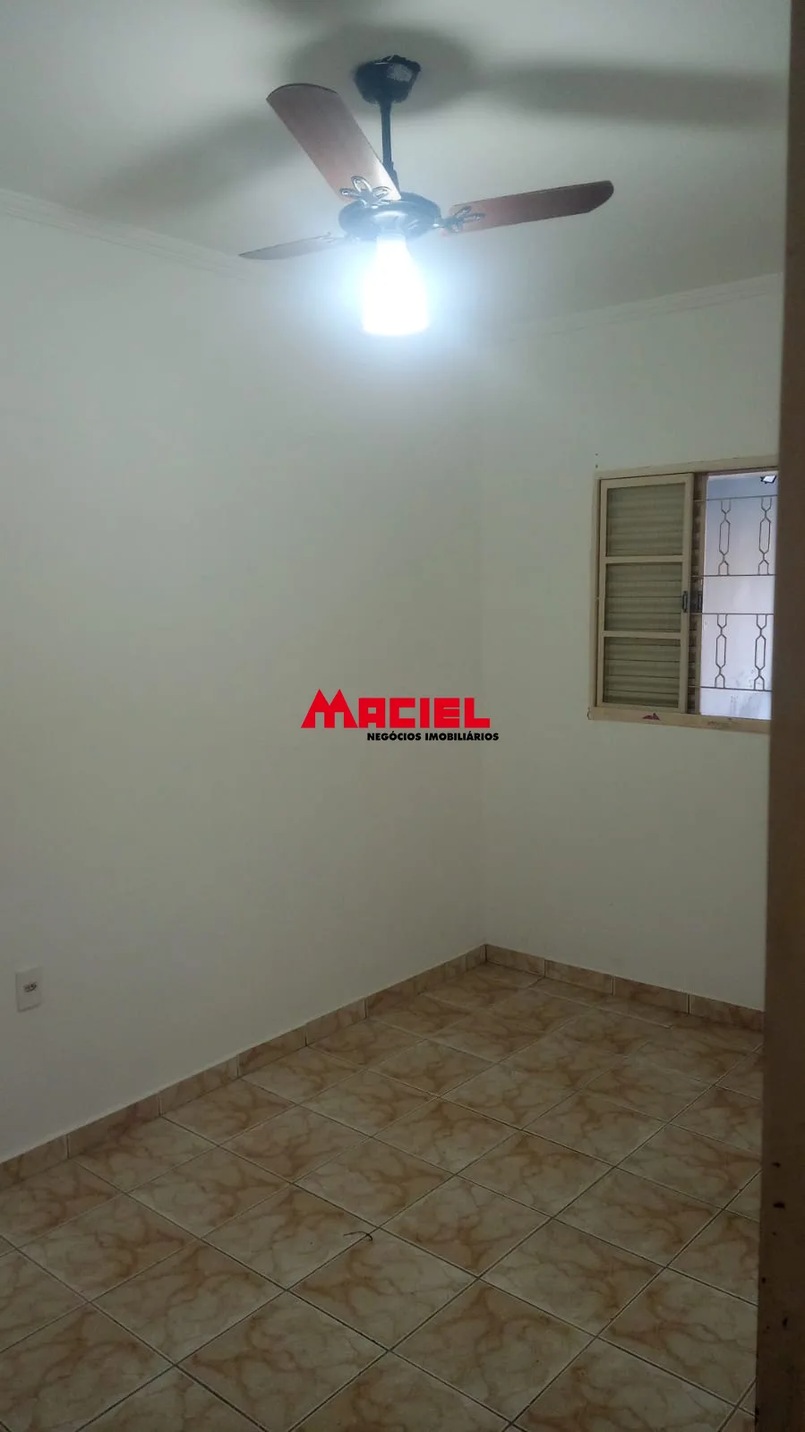 Comprar Casa / Padr&atilde;o em S&atilde;o Jos&eacute; dos Campos R$ 410.000,00 - Foto 9